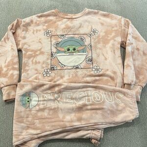 Star Wars baby yoda sweatshirt & jogger set